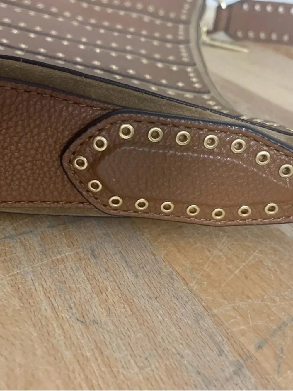 Bag Michael Kors Brooklyn Grommet Brown Leather Studded Shoulder Bag Ex Conditio